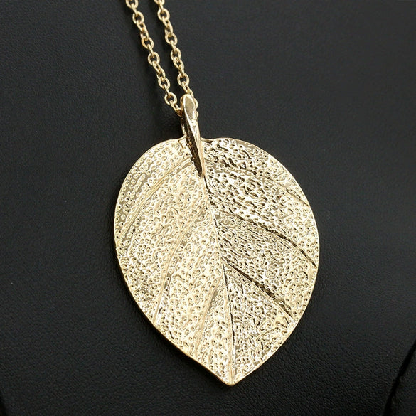 Wholesale Leaf Necklace For Women Alloy Retro Long Sweater Chain With Electroplating