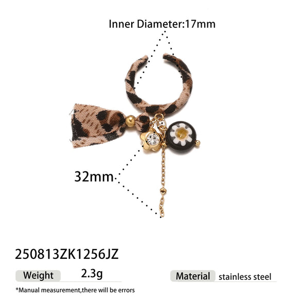 Wholesale Leopard Print Stainless Steel And Titanium Steel Electroplated Pendant Necklace And Accessories Set For Women