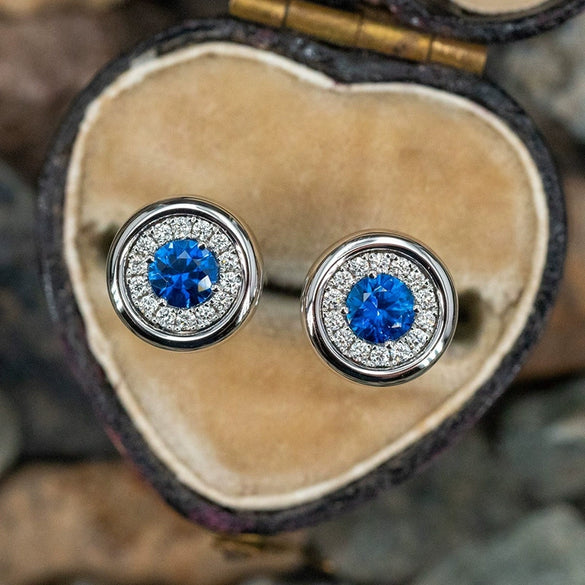 Wholesale Light Luxury Classic Round Copper Ear Studs With Imitation Diamond And Geometric Zirconia For Women