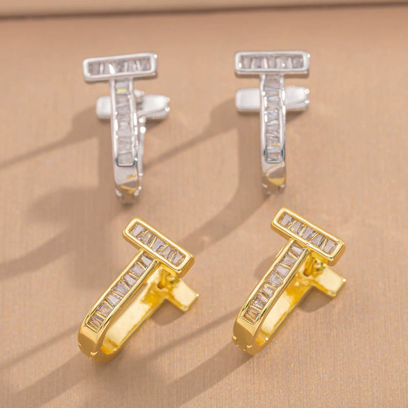 Wholesale Light Luxury Copper Electroplated Diamondencrusted Zircon Tshaped Women's Earrings