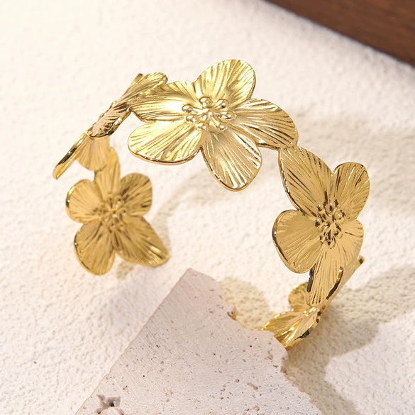 Wholesale Light Luxury Dripping Oil Flower Stainless Steel Bracelet Jewelry