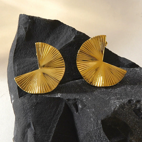 Wholesale Light Luxury Electroplated Stainless Steel Geometric Leaf Starfish Square Irregular Earrings For Women