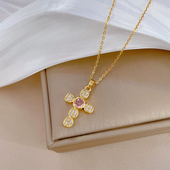Wholesale Light Luxury Elegant Geometric Diamond Pendant Necklace For Women And Men Copper Pendant Stainless Steel Chain