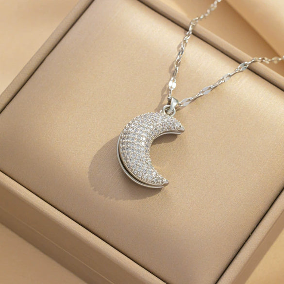 Wholesale Light Luxury Elegant Star Pattern Moon Peach Heart Pearl Shell Titanium Steel Electroplated Necklace For Women
