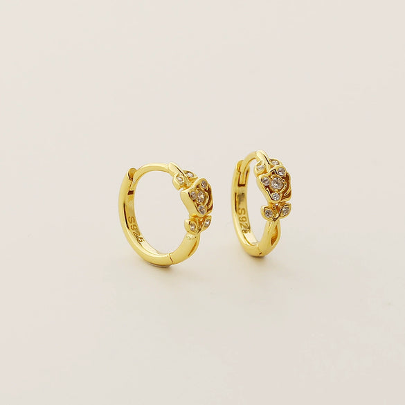 Wholesale Light Luxury French Style S925 Silver Ear Buckle Retro Flower Design Earrings For Women