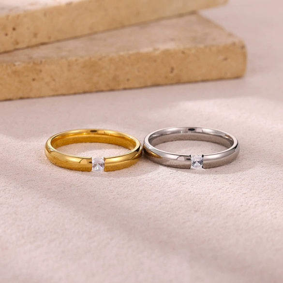Wholesale Light Luxury Geometric Fruit Shaped Inlaid With Gold Women's Stainless Steel Micropaved Zircon Couple Ring Accessories