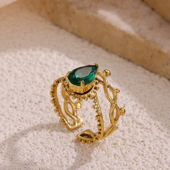 Wholesale Light Luxury Geometric Fruit Shaped Inlaid With Gold Zircon Stone Stainless Steel Plated 18K Gold Ring For Women