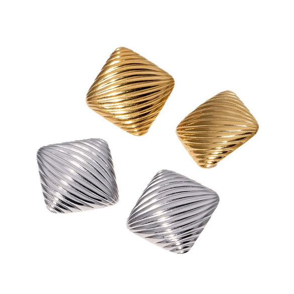 Wholesale Light Luxury Geometric Heart Shape And Flower Pattern Stainless Steel Electroplated Earrings For Women