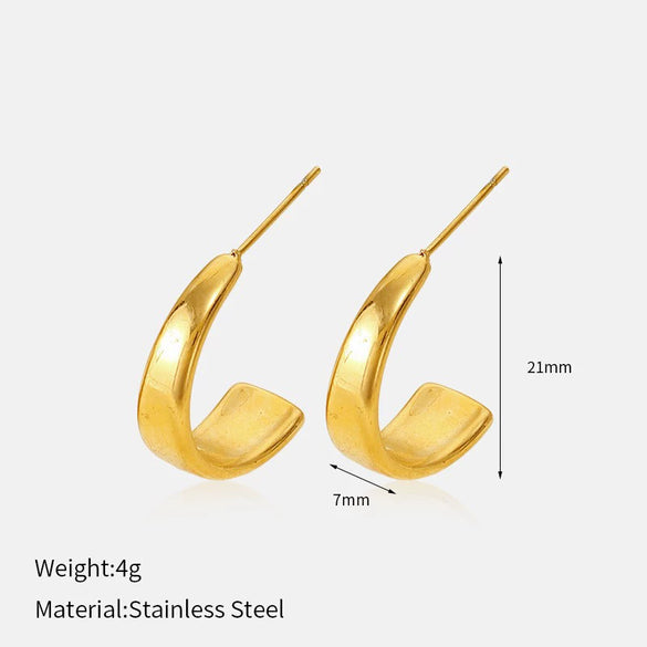 Wholesale Light Luxury Geometric Heartshaped Electroplated Stainless Steel Earrings For Women