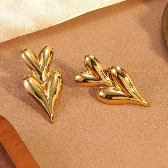 Wholesale Light Luxury Geometric Heartshaped Stainless Steel Stamped Earrings For Women