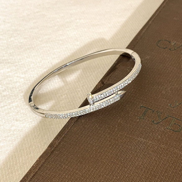 Wholesale Light Luxury Geometric Microinlaid Brass Buckle Bracelet Hand Accessory