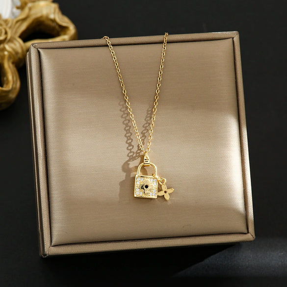 Wholesale Light Luxury Geometric Microinlaid Titanium Steel Women's Clavicle Necklace