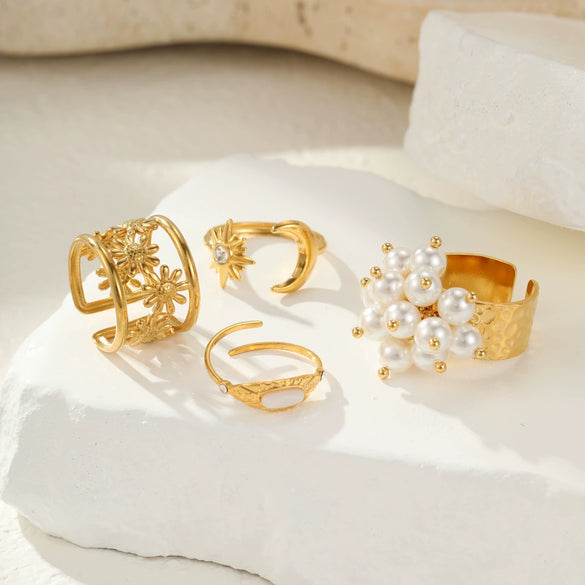 Wholesale Light Luxury Geometric Pearl Flower Stainless Steel Electroplated Women's Ring Accessories