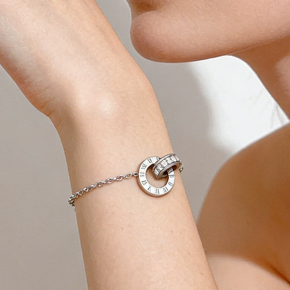 Wholesale Light Luxury Geometric Roman Numeral Stainless Steel Electroplated Double Ring Bracelet For Women