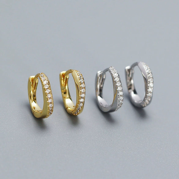 Wholesale Light Luxury Geometric S925 Silver Diamondembedded Earrings For Women With Electroplating