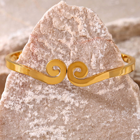Wholesale Light Luxury Geometric Stainless Steel Electroplated 18K Gold Bracelet