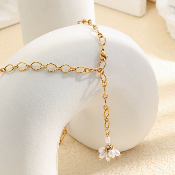Wholesale Light Luxury Geometric Stainless Steel Electroplated Pearl Tassel Necklace For Women