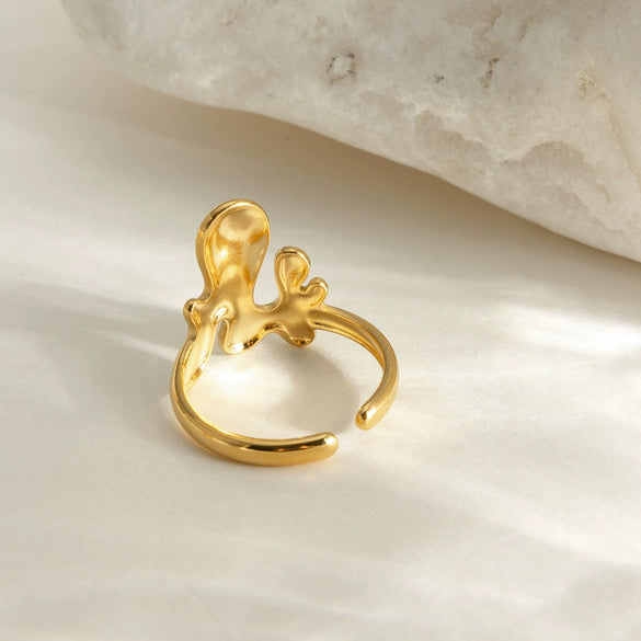 Wholesale Light Luxury Geometric Stainless Steel Electroplated Women's Ring