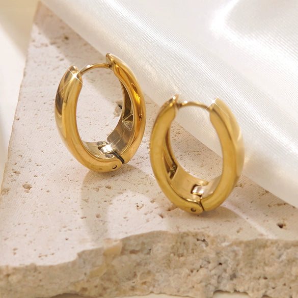 Wholesale Light Luxury Geometric Stainless Steel 18K Goldplated Hoop Earrings For Women