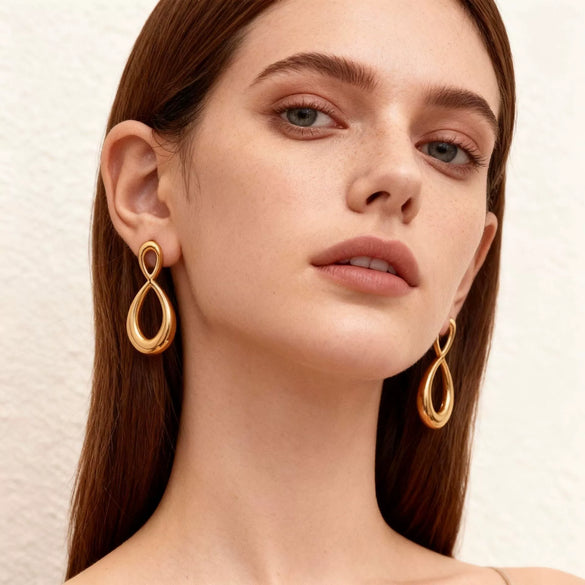 Wholesale Light Luxury Geometric Stainless Steel 18K Goldplated Stud Earrings For Women