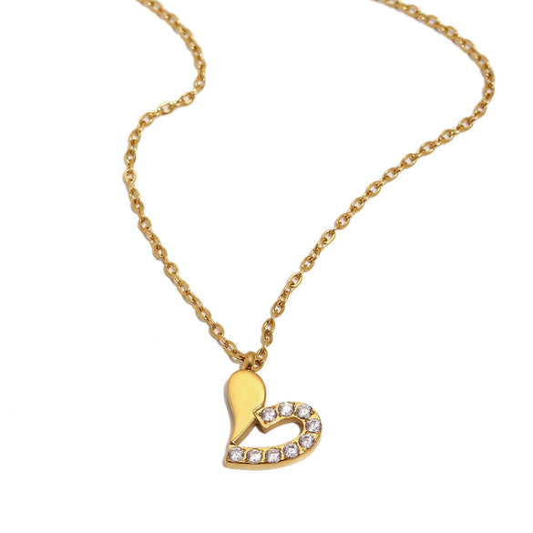 Wholesale Light Luxury Heartshaped 18K Goldplated Stainless Steel Pendant Necklace For Women