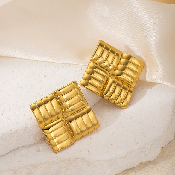 Wholesale Light Luxury High End Asymmetrical Titanium Steel Earrings For Women With Geometric Design And Electroplating Treatment
