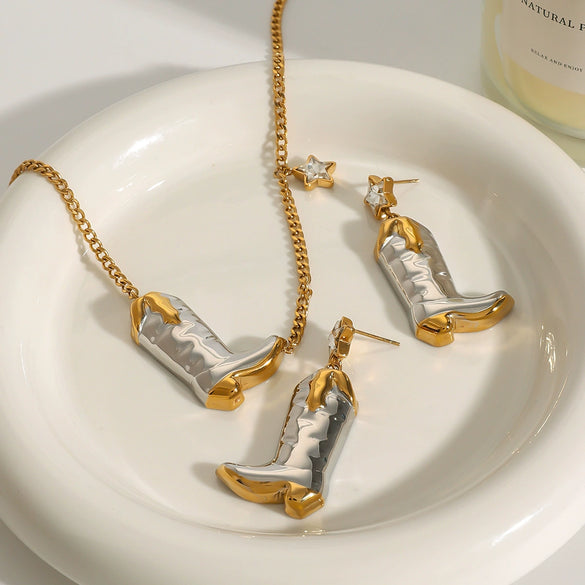 Wholesale Light Luxury High End Titanium Steel And Stainless Steel Necklace With Geometric Design And Electroplating For Women