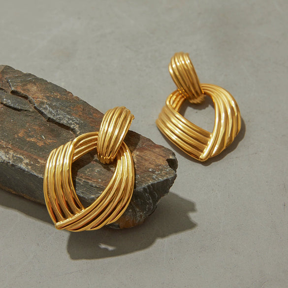 Wholesale Light Luxury High Grade Stainless Steel Geometric Earrings With Electroplating Design For Women