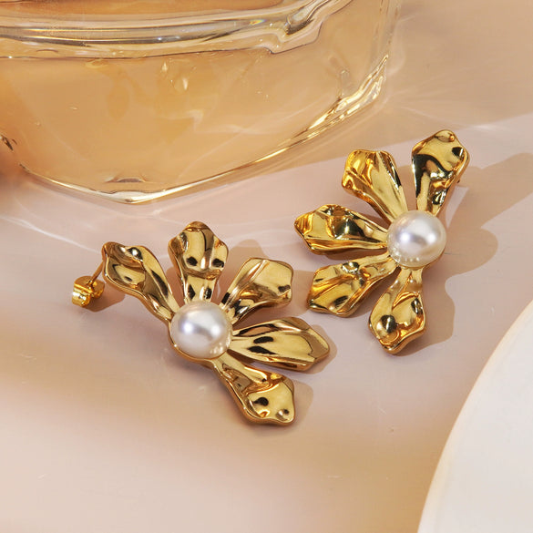 Wholesale Light Luxury Highend Flower Geometric Design Earrings Titanium Steel Jewelry Electroplating