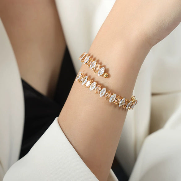 Wholesale Light Luxury Inlaid Color Zircon 316L Stainless Steel Bracelet Jewelry With Geometric Design For Women