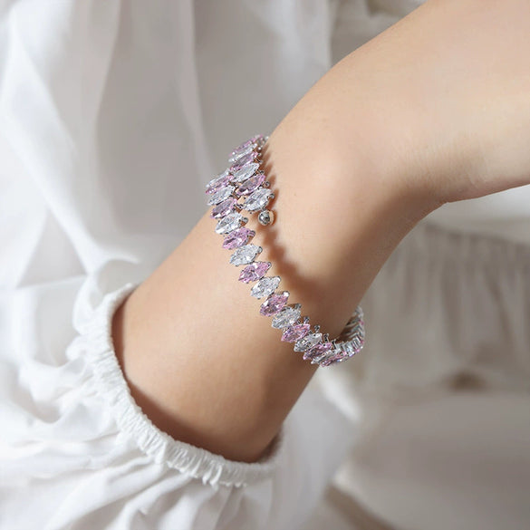 Wholesale Light Luxury Inlaid Color Zircon 316L Stainless Steel Bracelet Jewelry With Geometric Design For Women