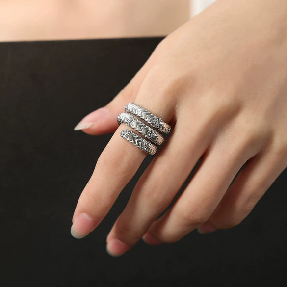 Wholesale Light Luxury Retro 316L Stainless Steel Gold Plated Open Ring Jewelry With Color Diamond And Geometric Pattern For Women