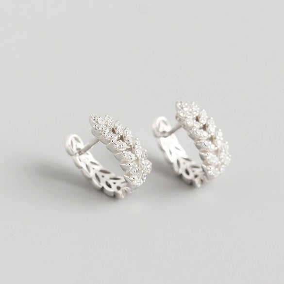Wholesale Light Luxury S925 Sterling Silver Leaf Earrings With Electroplating