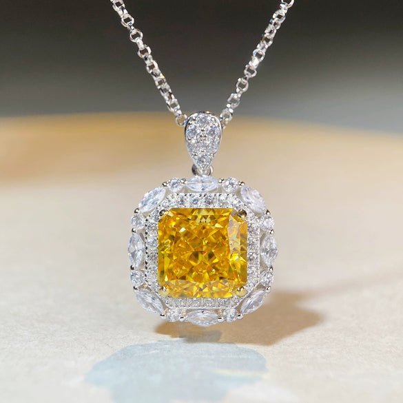 Wholesale Light Luxury Square Sterling Silver 925 Necklace With High Carbon Diamond Radeon Cut Pendant And Ochain Electroplating Treatment