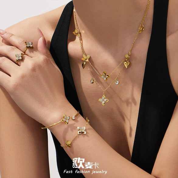 Wholesale Light Luxury Stainless Steel Electroplated Flowerinlaid Zircon Jewelry Set For Women