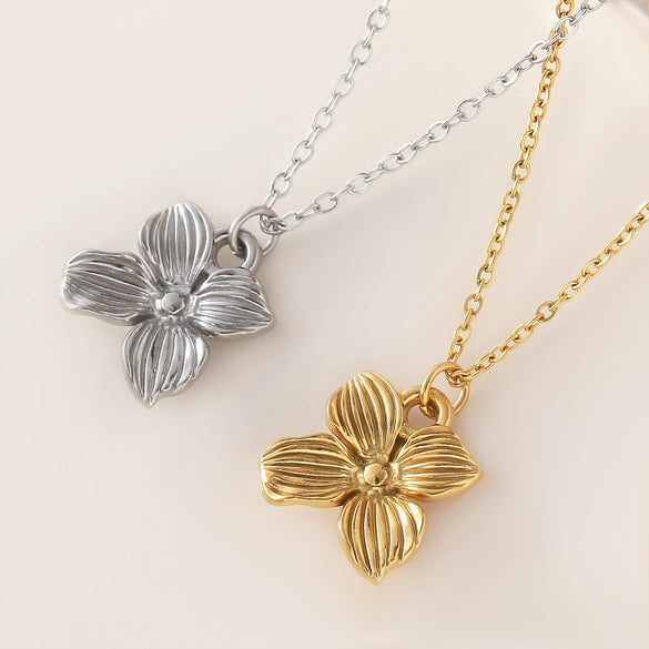 Wholesale Light Luxury Stainless Steel Flower Pendant Necklace With Electroplating O Word Chain For Women