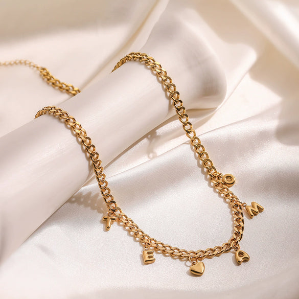 Wholesale Light Luxury Stainless Steel Necklace With 18K Gold Plated Geometric Flower Pendant Exaggerated Personality Style