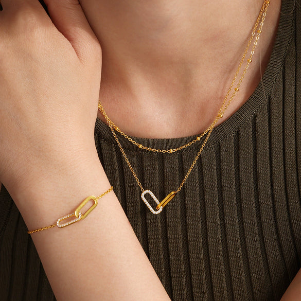 Wholesale Light Luxury Stainless Steel Zircon Square Interlocking Pendant Multilayer Clavicle Chain And Bracelet Set With Electroplating For Women