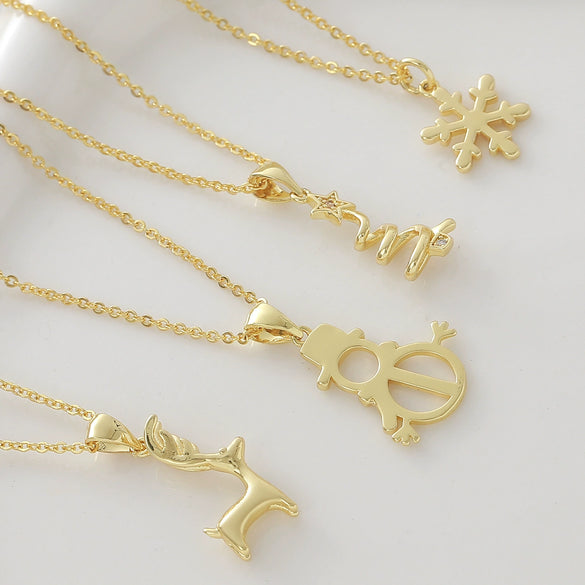 Wholesale Light Luxury Style Christmas Tree Snowman Snowflake Elk Pendant Necklace Copper Goldplated O Word Chain Unisex
