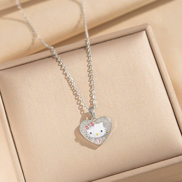 Wholesale Light Luxury Style Geometric Wave Pattern 18K Gold Plated Copper Pendant O Word Chain Necklace For Women