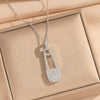 Wholesale Light Luxury Style Geometric Wave Pattern 18K Gold Plated Copper Pendant O Word Chain Necklace For Women