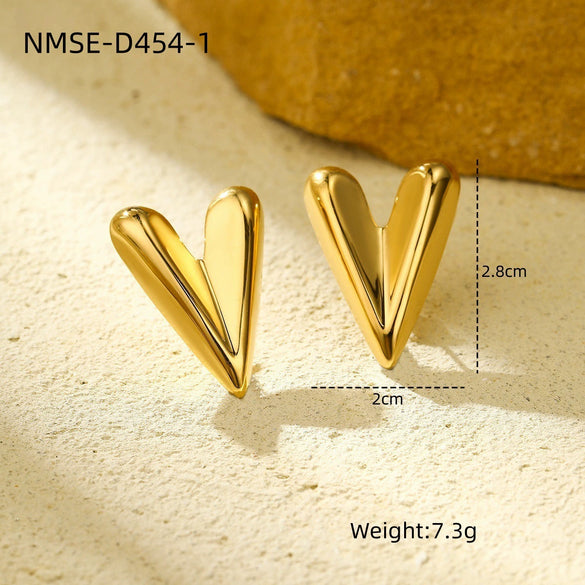 Wholesale Light Luxury Style Heart Shape Stainless Steel Electroplated Women's Earrings