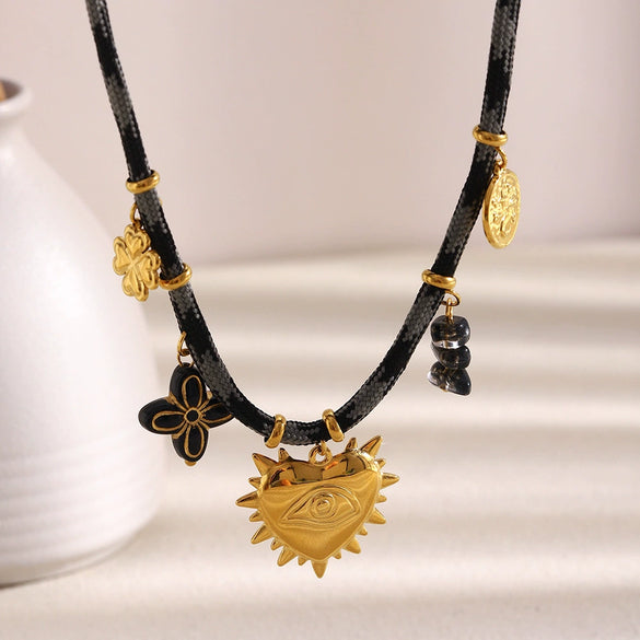 Wholesale Light Luxury Style 18K Gold Plated Stainless Steel Braided Rope Heart Shape Pendant Necklace For Women