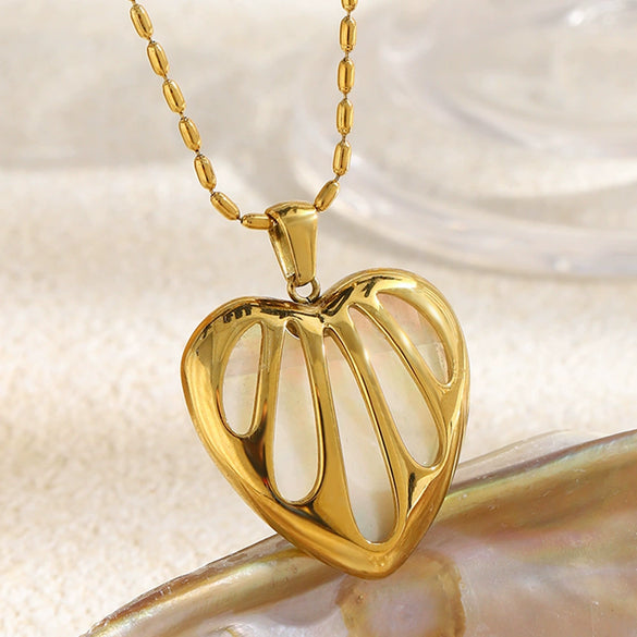 Wholesale Light Luxury Style Stainless Steel Electroplated Heart Shape Pendant Necklace For Women