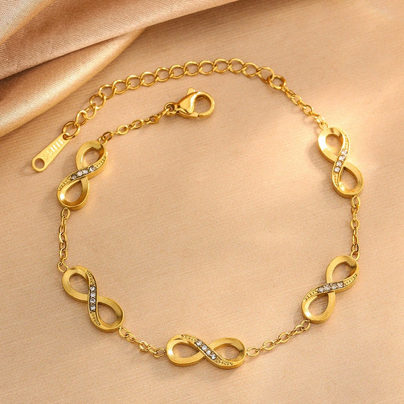 Wholesale Light Luxury Style Stainless Steel Electroplated Infinity Symbol Cross Crown Roman Numerals Jewelry Set For Women