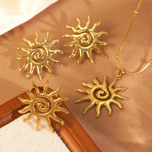 Wholesale Light Luxury Style Stainless Steel Electroplated Sun And Stars Moon Clouds Universe Pattern Hollow Necklace Earrings Set For Women