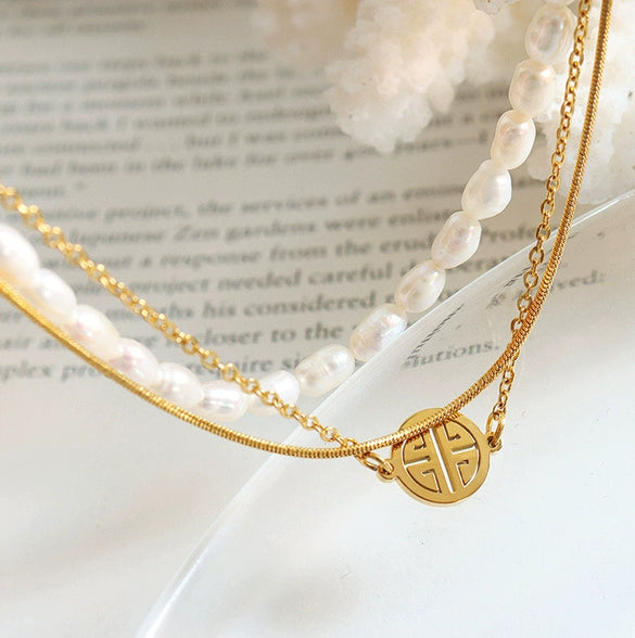 Wholesale Light Luxury Threelayer Stacked Hand Jewelry Bracelet With Natural Freshwater Pearl And Titanium Steel In Geometric Shape With Electroplating