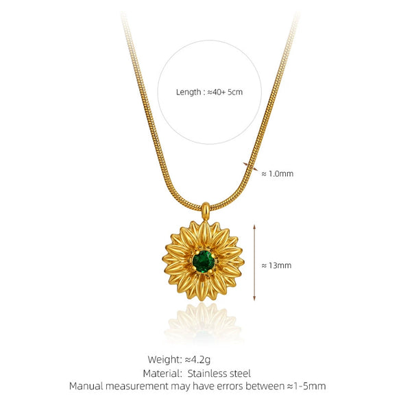 Wholesale Light Luxury Titanium Steel Flower Diamond Necklace For Women