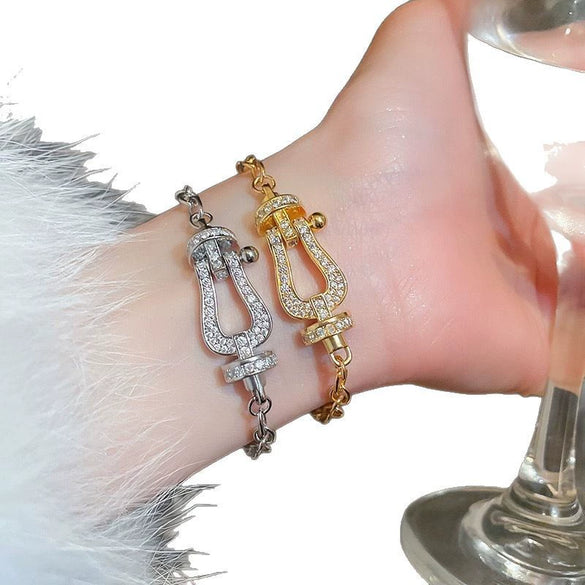 Wholesale Light Luxury Women's Copper Zircon Horseshoe Buckle Geometric Bracelet 18K Real Gold Electroplated