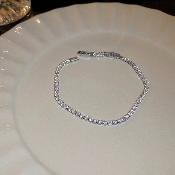 Wholesale Light Luxury Women's Copper Zircon Horseshoe Buckle Geometric Bracelet 18K Real Gold Electroplated